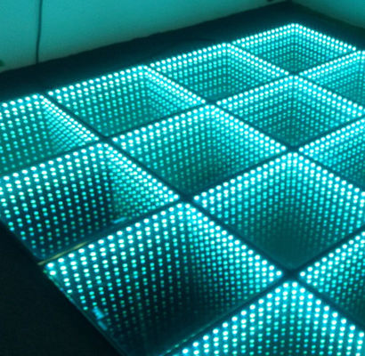 128×128 ความละเอียดของกระเป๋าเสื้อผ้า LED ดินจอด้วยเทคโนโลยีการประมวลสี 16 บิต
